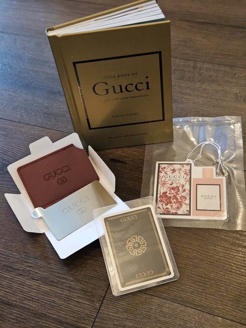 Gucci GWP Mirror Card Holder Set w/ Vintage Gucci Playing Card, Bloom Freshie